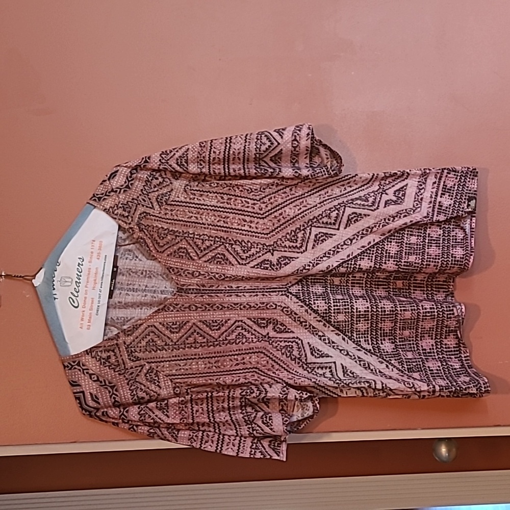 Light weight organic cotton multi color top